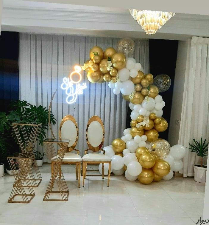 خدمات بادکنک آرایی و گل ارایی